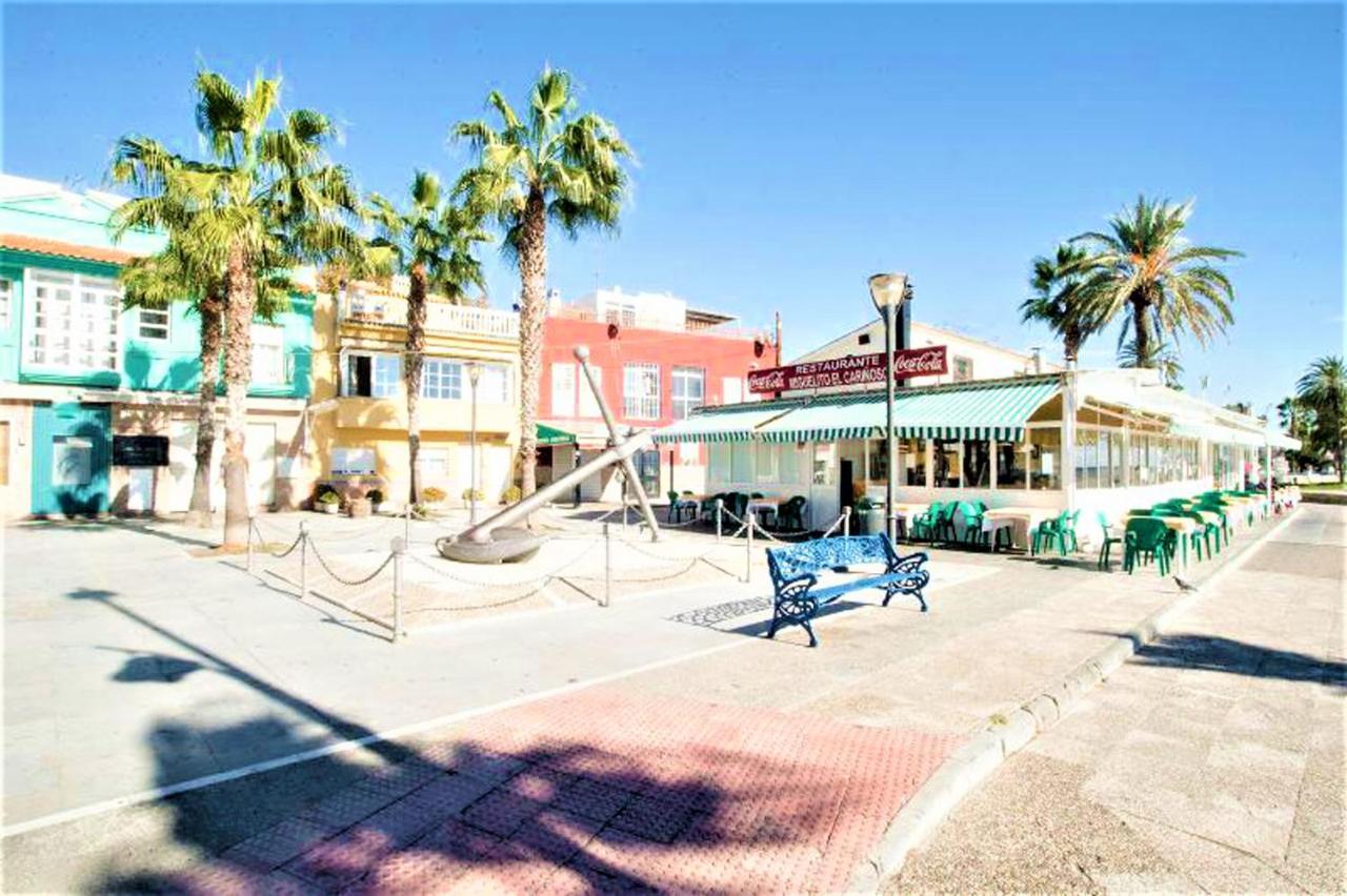 Small Building With 2 Apartments Málaga Exterior foto