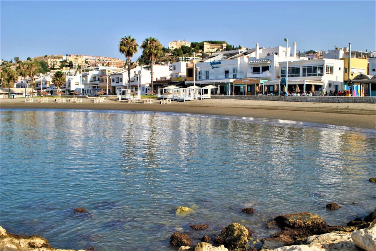Small Building With 2 Apartments Málaga Exterior foto